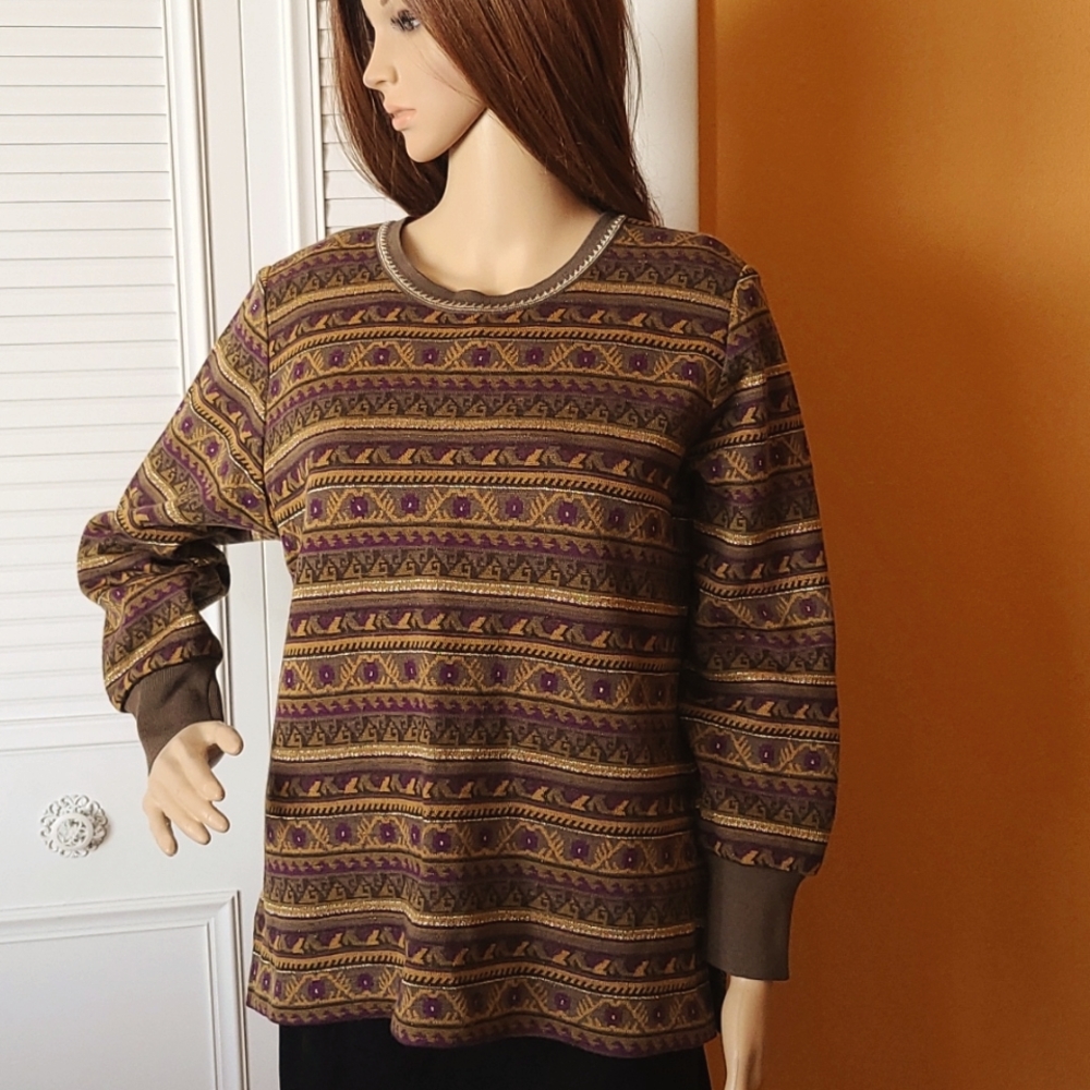L Houyou Vintage Sweater